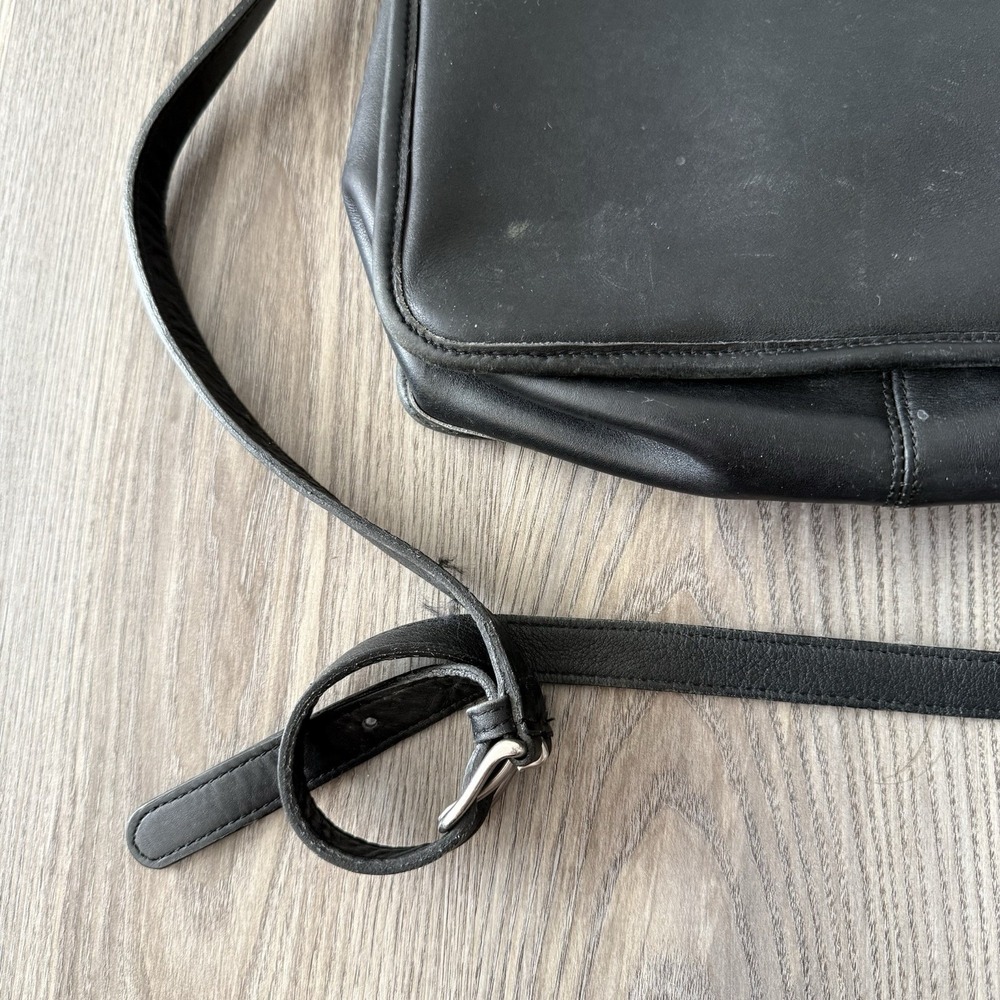 VTG 90s Coach Black Leather Willis Crossbody Bag Purse Turnlock 9927 - Picture 14 of 16
